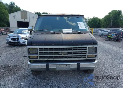 1993 Chevrolet G30 из США, поврежденный, VIN 2GCGG39K7P4133464